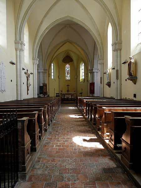 Saint-Julien-du-Terroux_(53)_Église_02